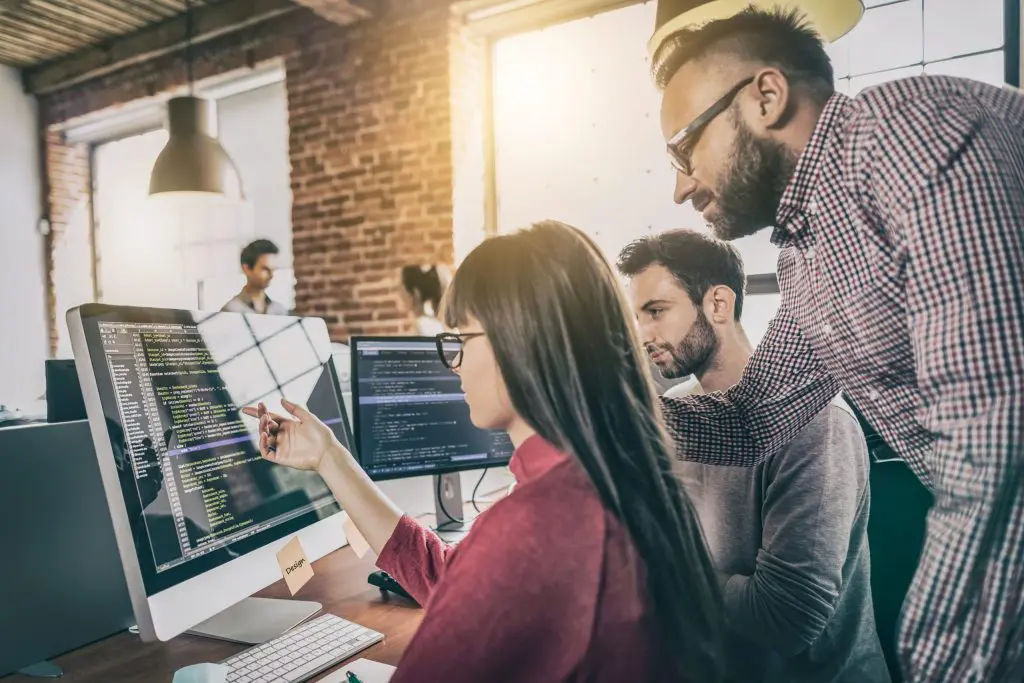 Twelve-Factor compliant SaaS Application Development